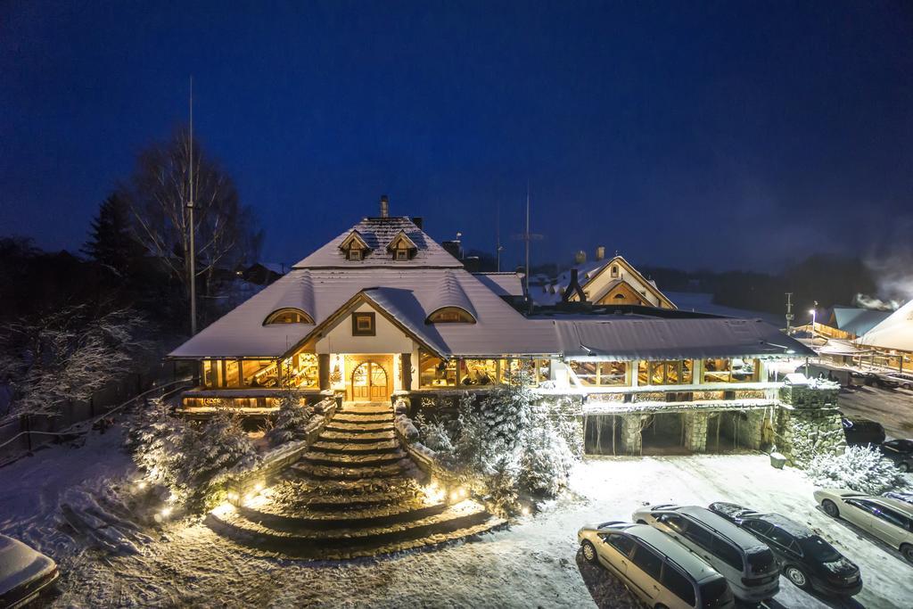Krakowiacy i Górale Hotel Krzyszkowice Exterior foto